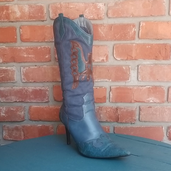 Pointy toe stiletto cowgirl boots - Picture 2 of 8